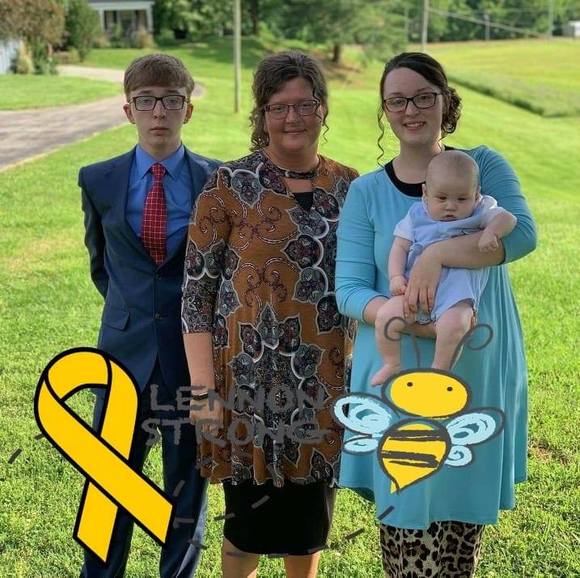 Meet your Posher, Amanda - Picture 1 of 1